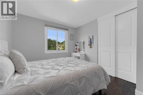 1500 Riley Avenue, Burlington, ON - Indoor Photo Showing Bedroom