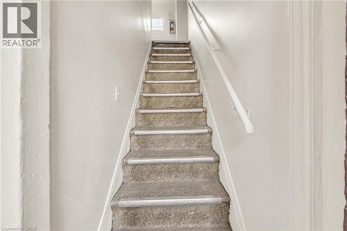 1367 Cannon Street E, Hamilton, ON - Indoor Photo Showing Other Room