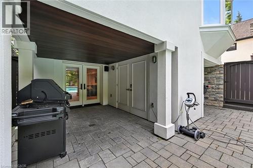 112 Chedoke Avenue, Hamilton, ON - Outdoor With Deck Patio Veranda With Exterior