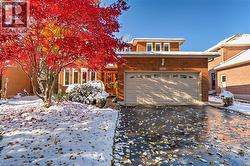 1151 MANOR Road  Oakville, ON L6M 1G3