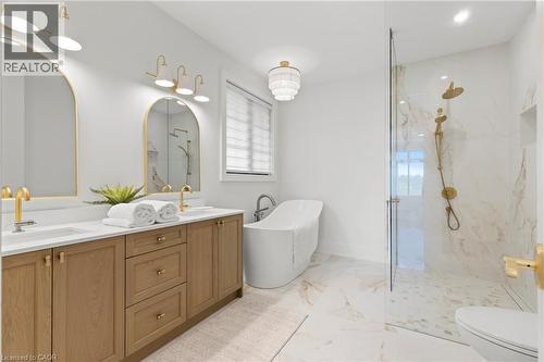 637 Buffalo Road, Fort Erie, ON - Indoor Photo Showing Bathroom