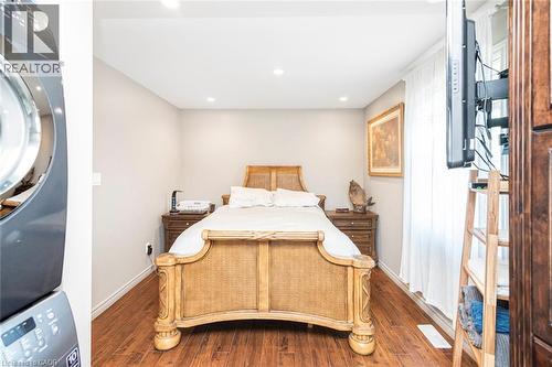 Primary main floor bedroom - 199 Kimberly Drive, Hamilton, ON - Indoor
