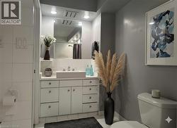 Virtual staged Bathroom - 
