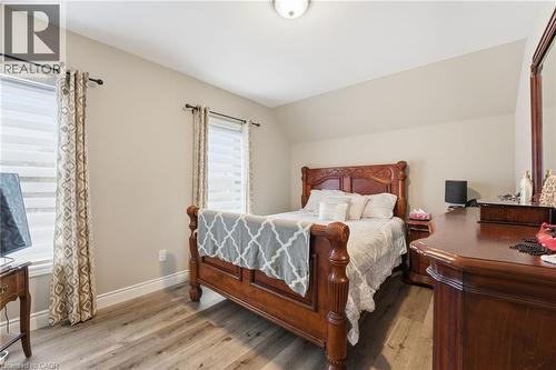 Main house - Bedroom 1 - 26 Terrace Hill Street, Brantford, ON - Indoor Photo Showing Bedroom