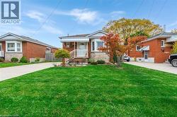 355 E 34TH Street Unit# B  Hamilton, ON L8V 3X4