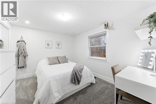 23 Stonegate Drive, Kitchener, ON - Indoor Photo Showing Bedroom