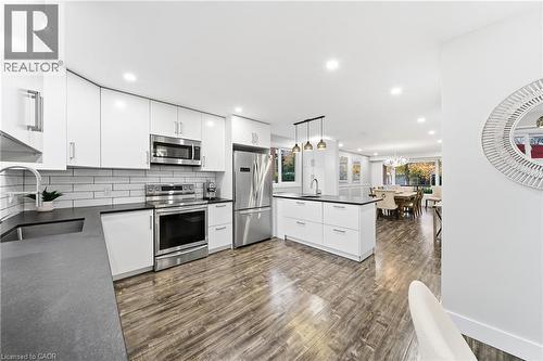 23 Stonegate Drive, Kitchener, ON - Indoor Photo Showing Kitchen With Upgraded Kitchen