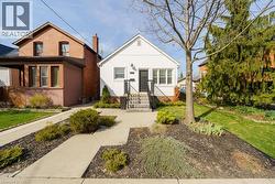 198 HOMEWOOD Avenue  Hamilton, ON L8P 2M5