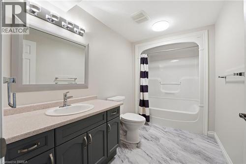 53 Heron'S Landing Unit# 31, Woodstock, ON - Indoor Photo Showing Bathroom