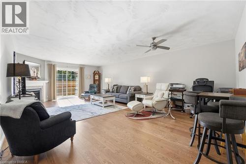 53 Heron'S Landing Unit# 31, Woodstock, ON - Indoor Photo Showing Living Room With Fireplace