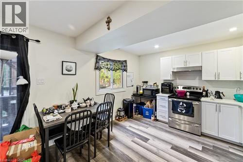 220 Caroline Street S, Hamilton, ON - Indoor Photo Showing Kitchen