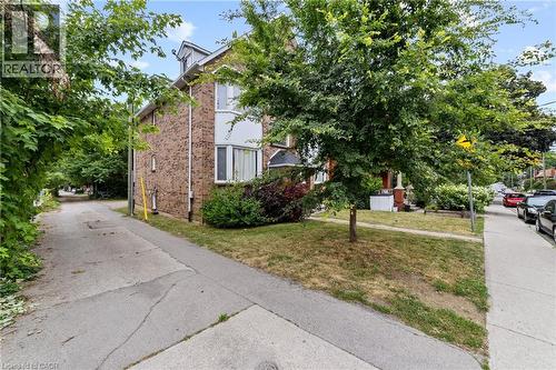 220 Caroline Street S, Hamilton, ON - Outdoor