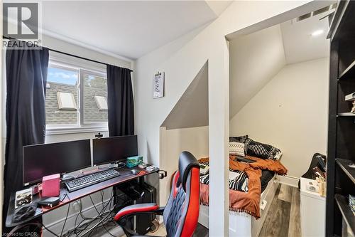 220 Caroline Street S, Hamilton, ON - Indoor Photo Showing Office