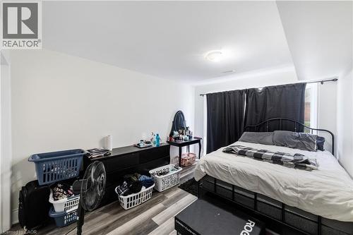 220 Caroline Street S, Hamilton, ON - Indoor Photo Showing Bedroom