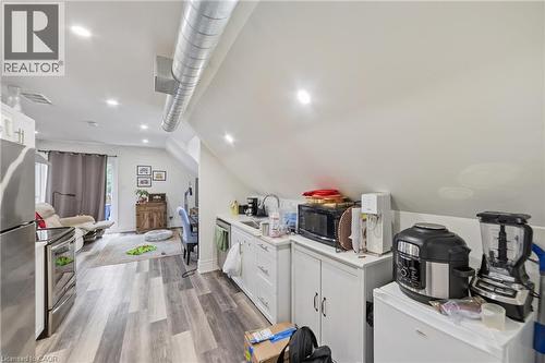 220 Caroline Street S, Hamilton, ON - Indoor