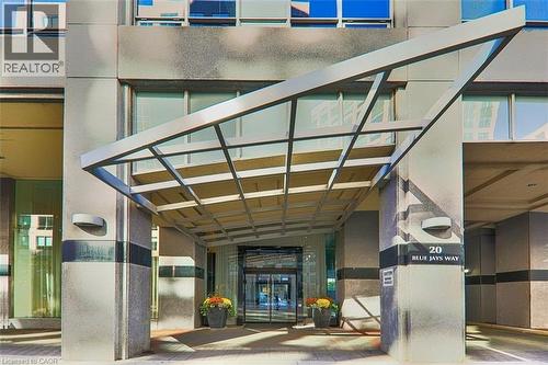 20 BLUE JAYS Way Unit# 517 , Toronto, Ontario M5V 3W6 3