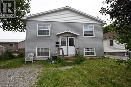 3 ELGIN Street S  Thorold, ON L2V 3B3