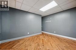 325 Breithaupt Street, Kitchener (Interior) - 