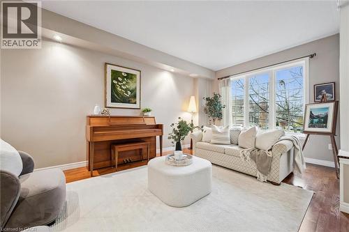 317 Winterburg Court, Waterloo, ON - Indoor Photo Showing Living Room With Fireplace