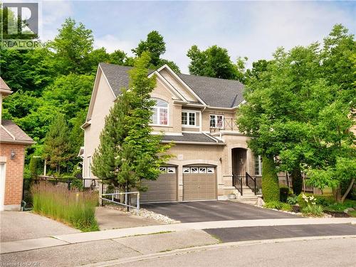 317 Winterburg Court, Waterloo, ON - Outdoor