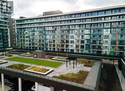 560 NORTH SERVICE Road Unit# 810  Grimsby, ON L3M 0G1