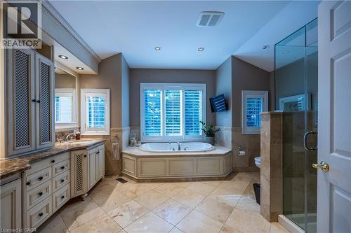 1338 Prince Albert Court, Mississauga, ON - Indoor Photo Showing Bathroom