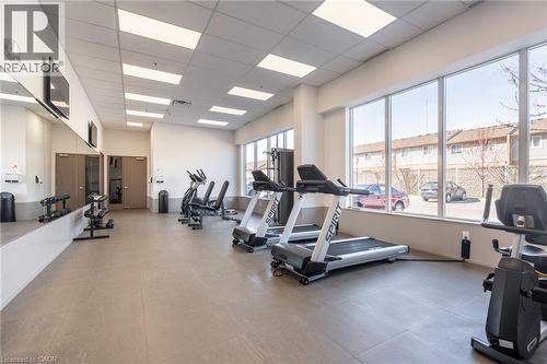 550 North Service Road Unit# 1404, Grimsby, ON - Indoor Photo Showing Gym Room