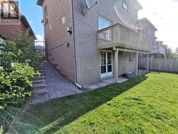 26 ASHGLEN COURT  Toronto, ON M1T 3X3