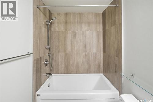 112 130 Phelps Way, Saskatoon, SK - Indoor Photo Showing Laundry Room