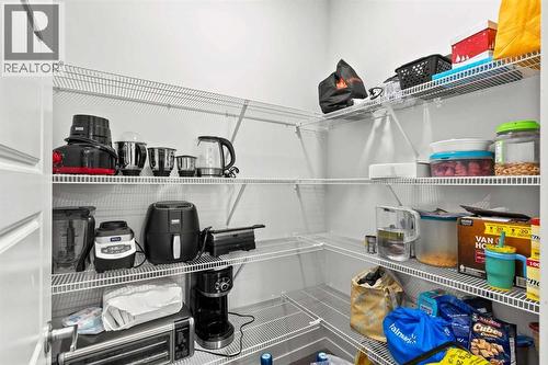 38 Seton Parade Se, Calgary, AB - Indoor