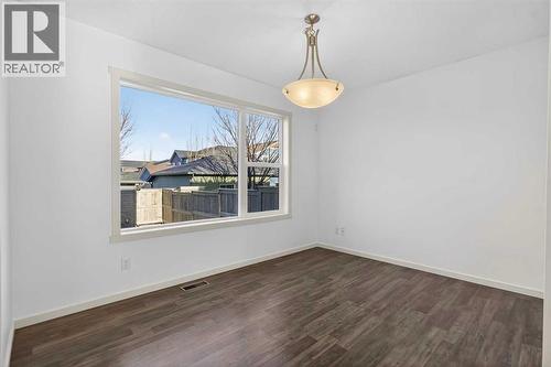 512 Evanston Drive Nw, Calgary, AB - Indoor Photo Showing Other Room