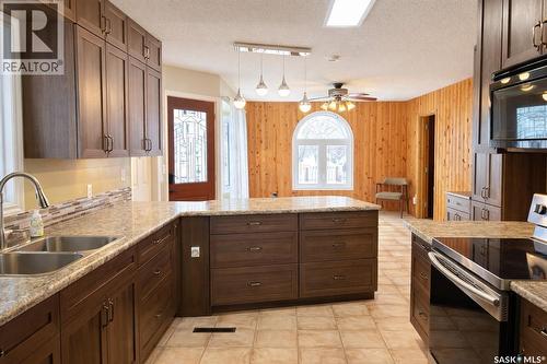 Brightholme Acreage, Leask Rm No. 464, SK - Indoor Photo Showing Kitchen With Double Sink