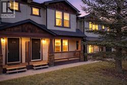 117 Panatella Park NW  Calgary, AB T3K 6L5