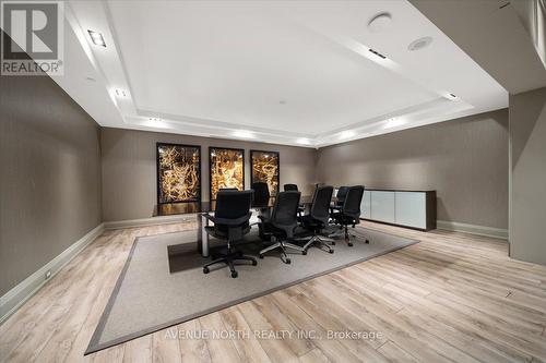 901 - 111 Champagne Avenue S, Ottawa, ON - Indoor