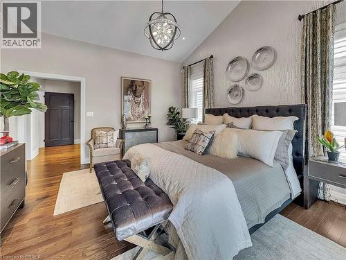 16 Westlake Boulevard, Brantford, ON - Indoor Photo Showing Bedroom