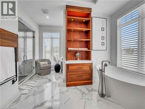 16 Westlake Boulevard, Brantford, ON - Indoor