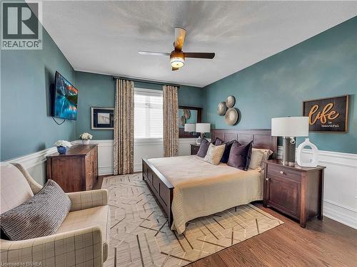 16 Westlake Boulevard, Brantford, ON - Indoor Photo Showing Bedroom