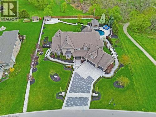 16 Westlake Boulevard, Brantford, ON - 