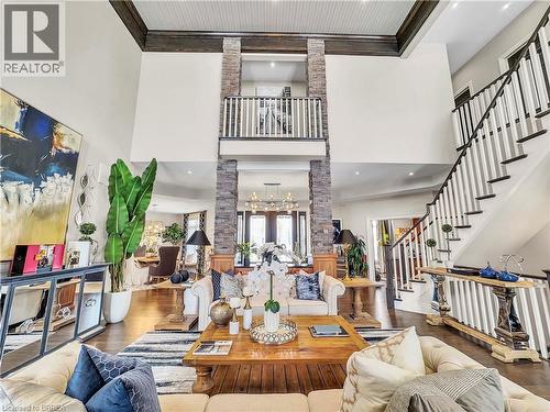 16 Westlake Boulevard, Brantford, ON - Indoor Photo Showing Other Room