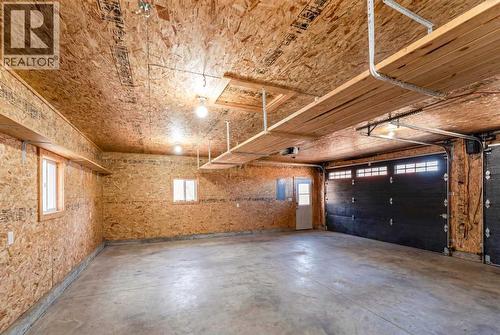 21054 A Range Road 264, Cardston, AB - Indoor Photo Showing Garage