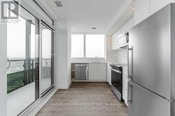 PH06 - 10 EVA ROAD  Toronto, ON M9C 0B3