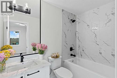 14 Ranchers Meadows, Okotoks, AB - Indoor Photo Showing Bathroom