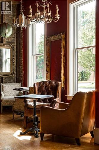 3 Main Street, Hamilton, ON 