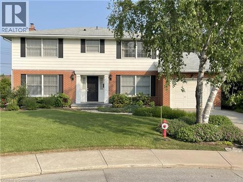 30 LANSCOTT Place  Hamilton, ON L8K 5G6