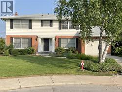 30 LANSCOTT Place  Hamilton, ON L8K 5G6