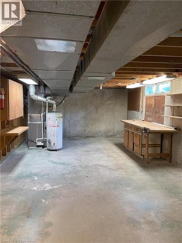 30 Lanscott Place, Hamilton, ON - Indoor