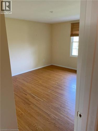 30 Lanscott Place, Hamilton, ON - Indoor Photo Showing Other Room