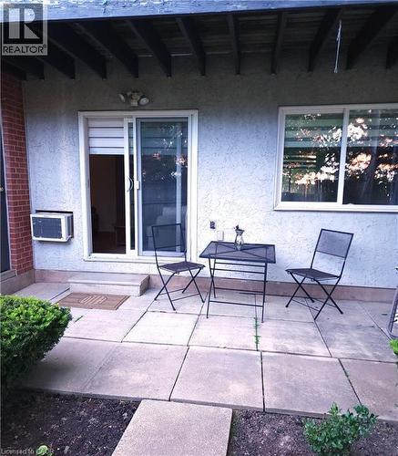 1450 GLEN ABBEY Gate Unit# 913  Oakville, ON L6M 2V7