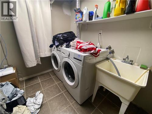 24 Queenslea Drive, Hamilton, ON - Indoor Photo Showing Laundry Room