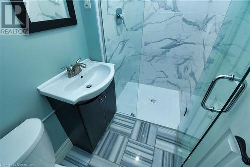329 King Street E Unit# 2, Hamilton, ON - Indoor Photo Showing Bathroom